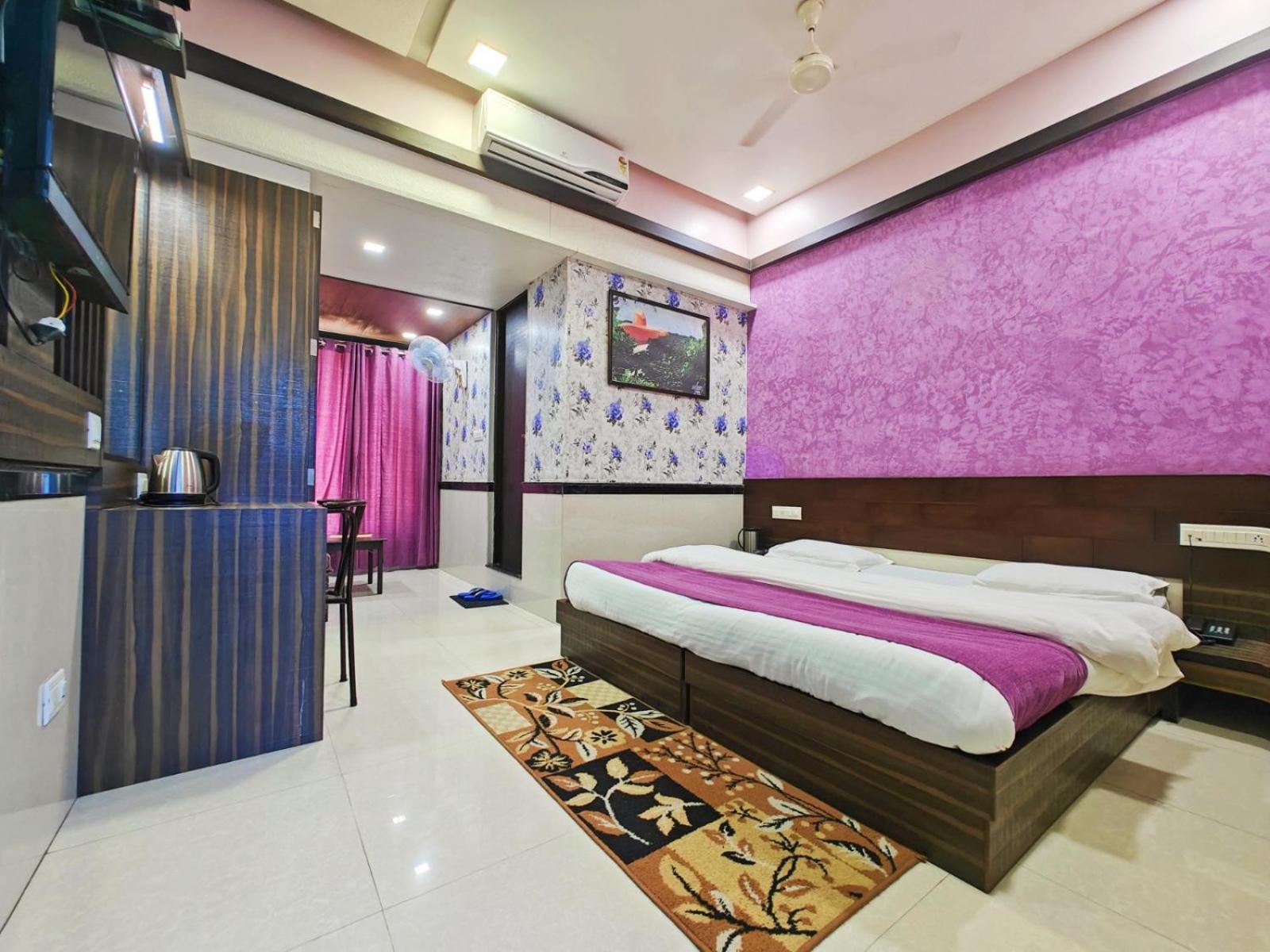 Hotel Saraswati Маунт-Абу Экстерьер фото